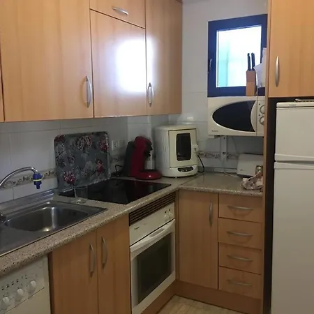 2-bedroom And Living Near Appartement Campoamor