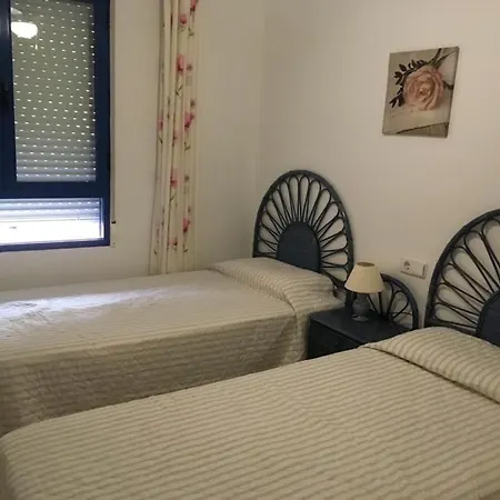 2-bedroom And Living Near * Campoamor