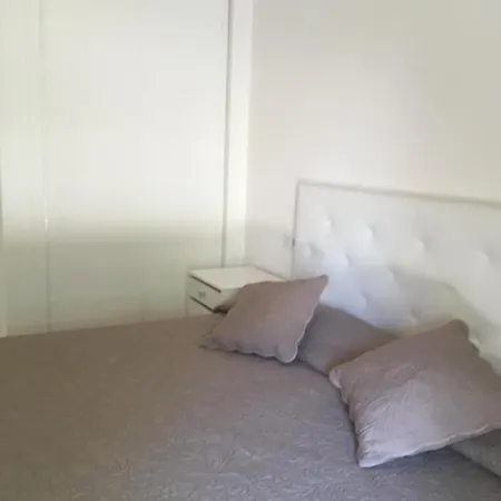 Appartement 2-bedroom And Living Near Campoamor